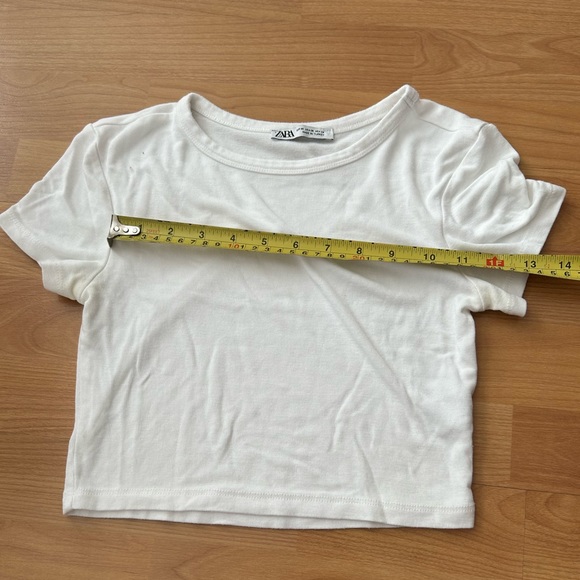 Zara Fitted Crop Top in White - Picture 4 of 5